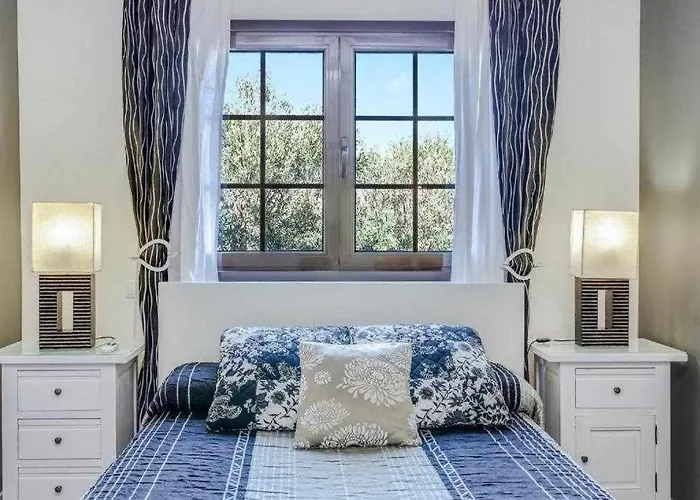 Villa Cobas Con Piscina Y Privada