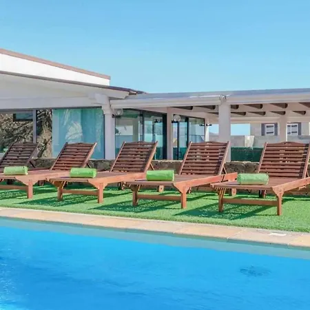 Villa Cobas Con Piscina Y Privada *